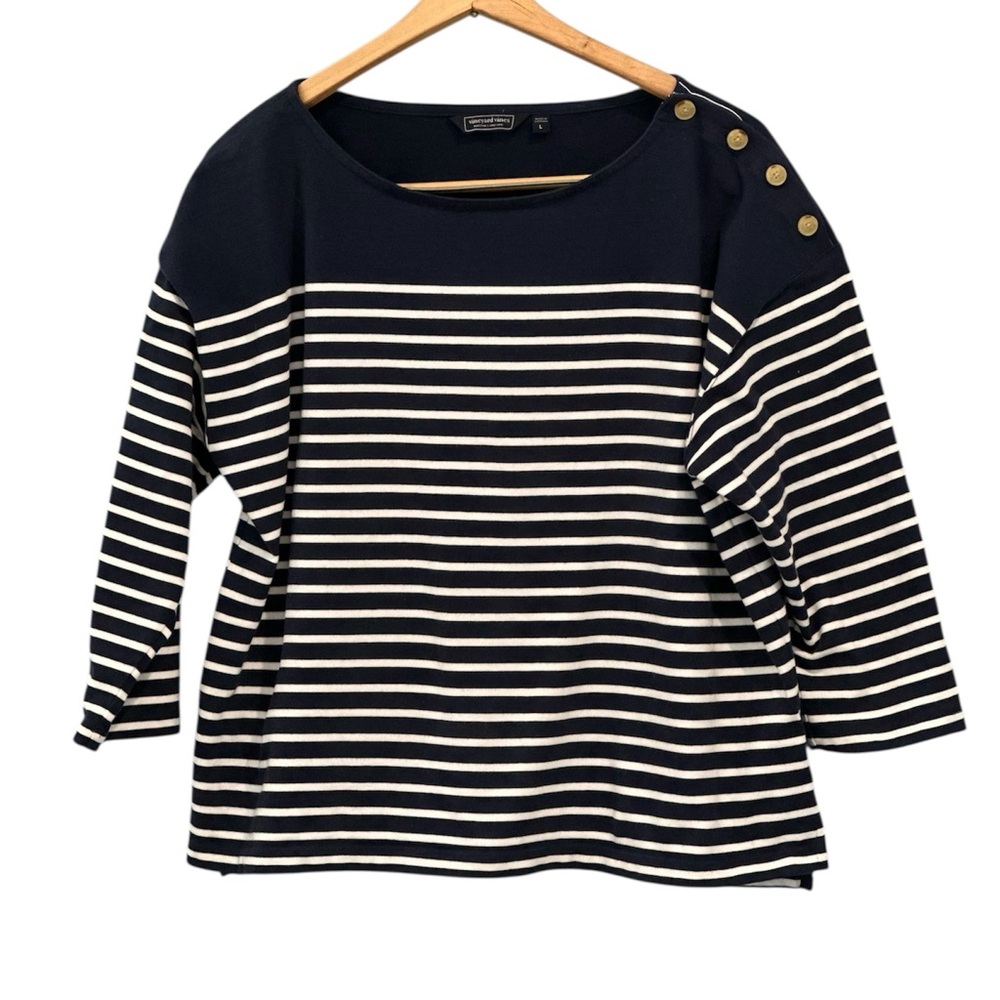 Vineyard Vines Navy and White Striped Long Sleeve Top- Large - scoop neck